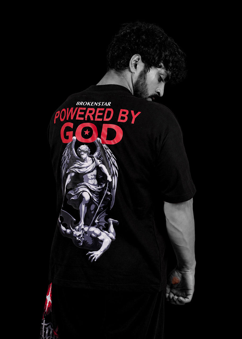 OVERSIZED TSHIRT POWERED BY GOD