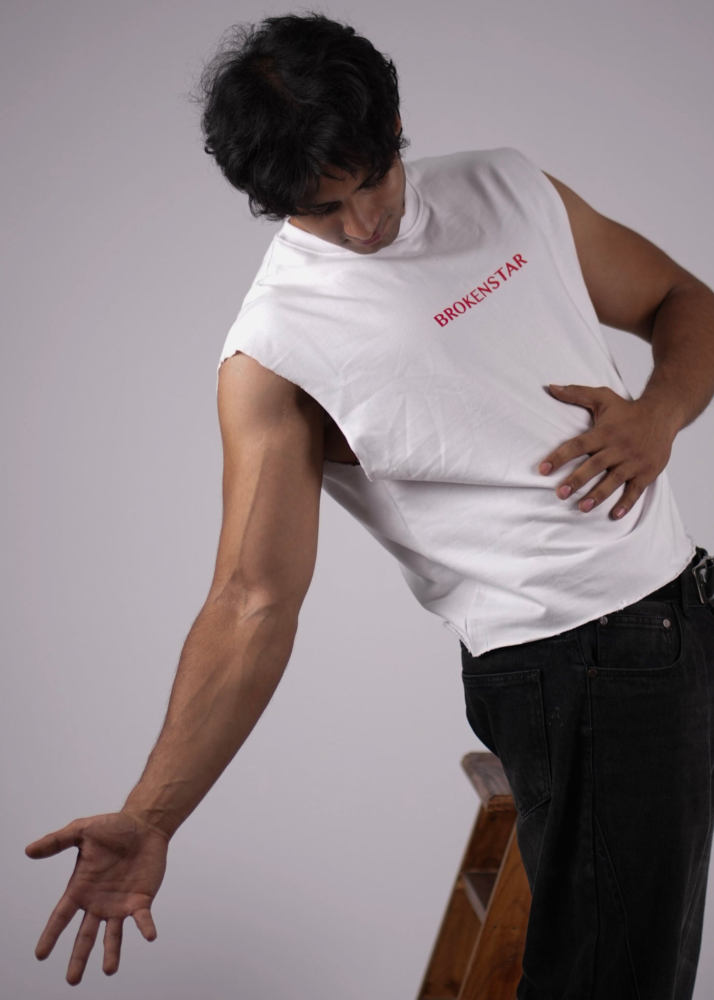 WHITE APEX CUT OFF TANK